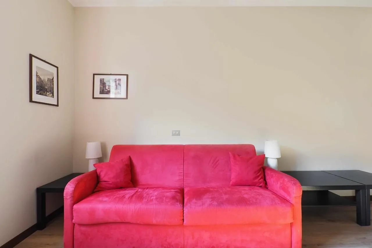 Mba24 Charming Suite Close To Metro Fieracitylife Milánó Olaszország