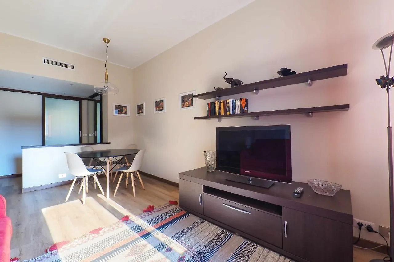 Mba24 Charming Suite Close To Metro Fieracitylife 밀라노