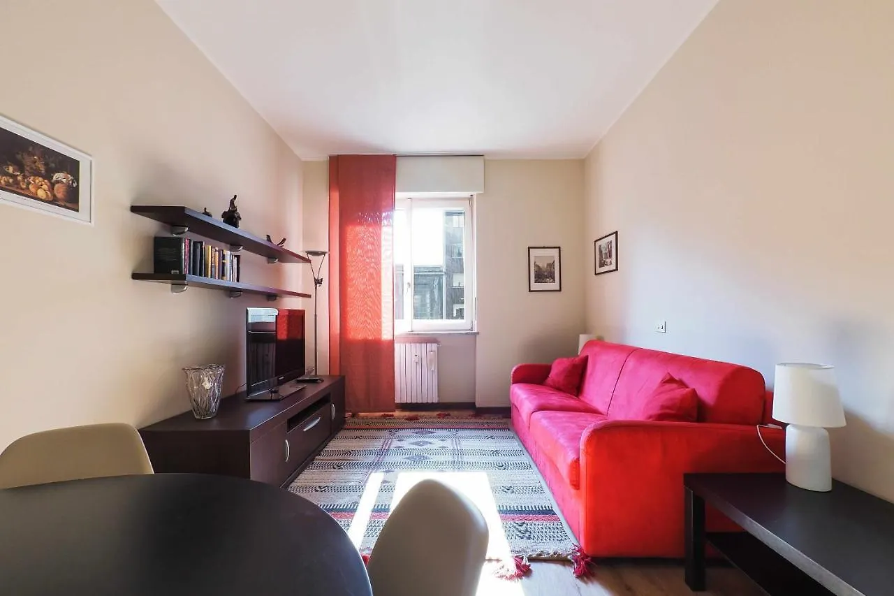 Mba24 Charming Suite Close To Metro Fieracitylife 밀라노 아파트